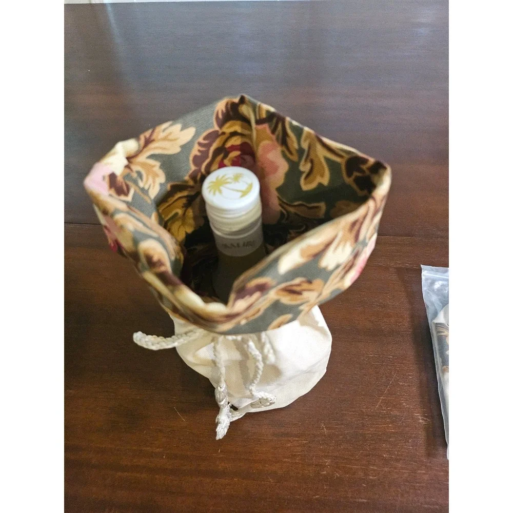 Longaberger Majolica Garden Fabric Wine Spirits Gift Bag Holder Set of 2